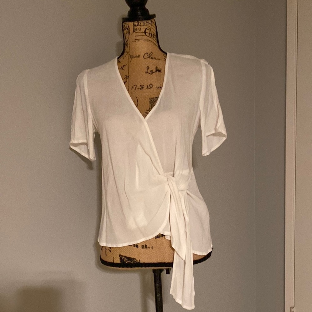 NWT white top with wrap tie front.  Size small.